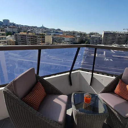 Apartamento T1 Prado Chanot